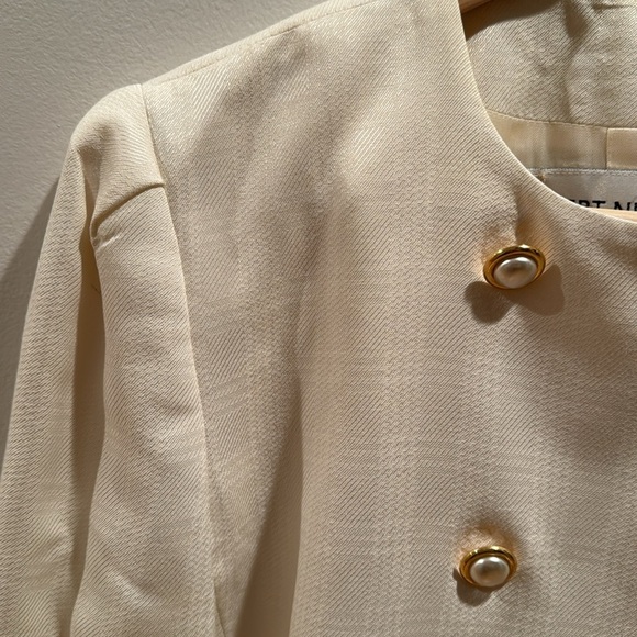 Vintage Albert Nipon Cream Jacket 6 - Picture 3 of 8